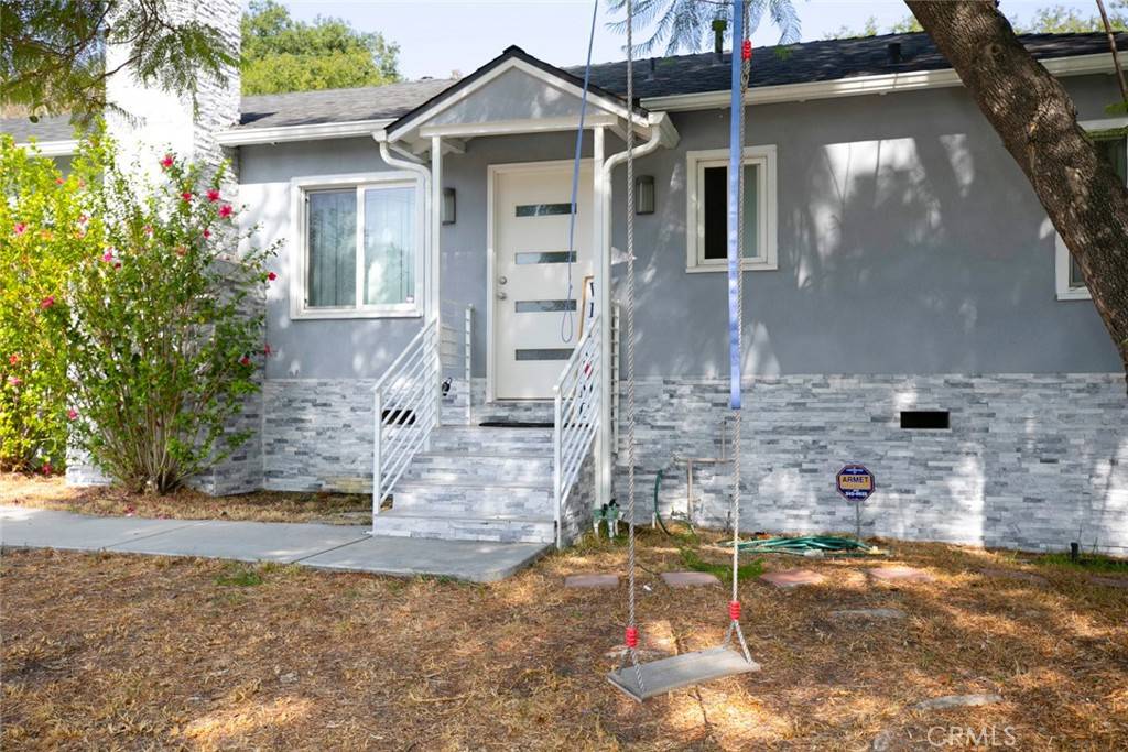 La Crescenta, CA 91214,3521 Encinal AVE