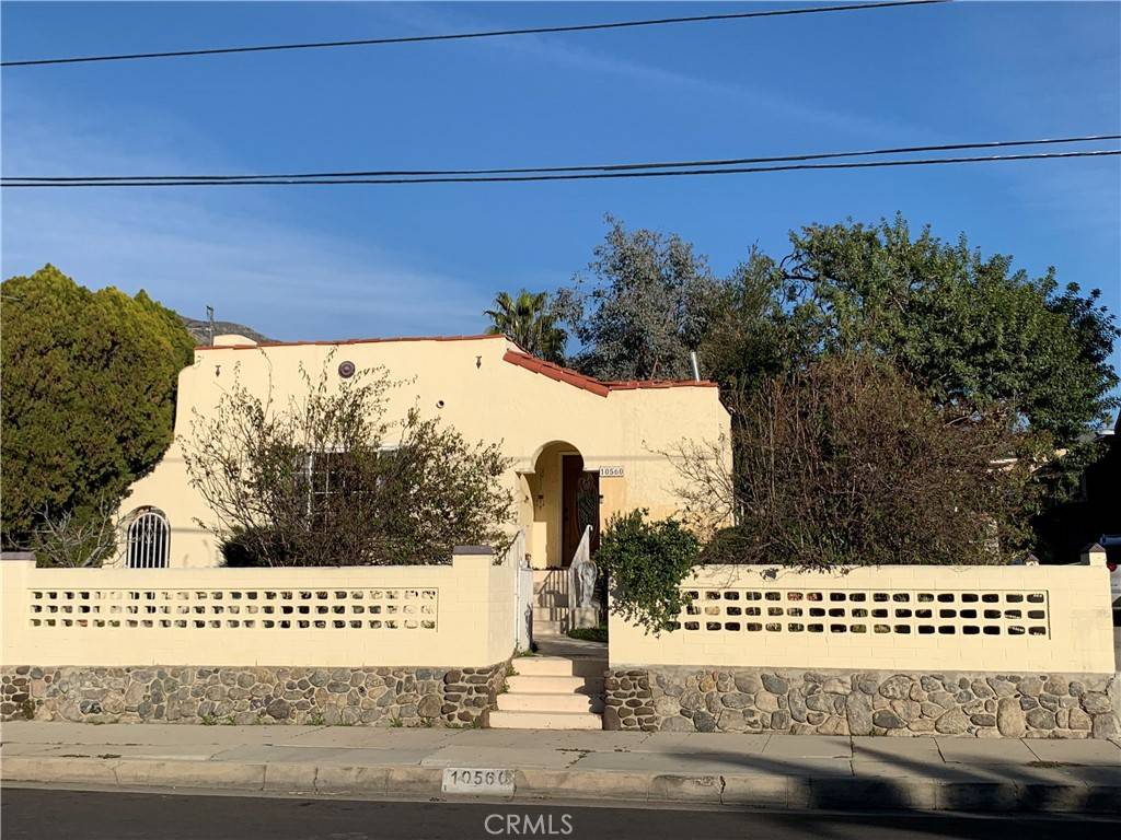 Tujunga, CA 91042,10560 Plainview Avenue