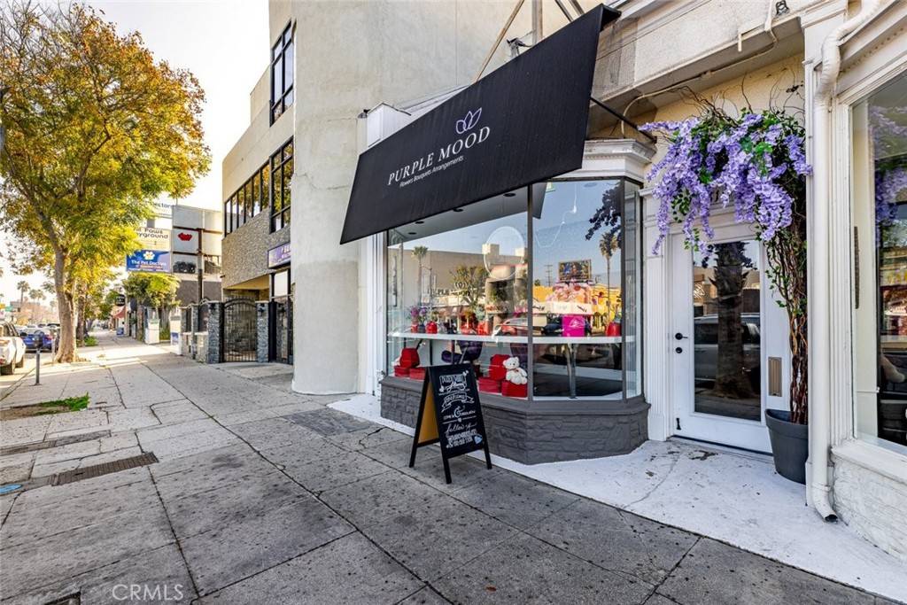 Sherman Oaks, CA 91423,13810 Ventura BLVD