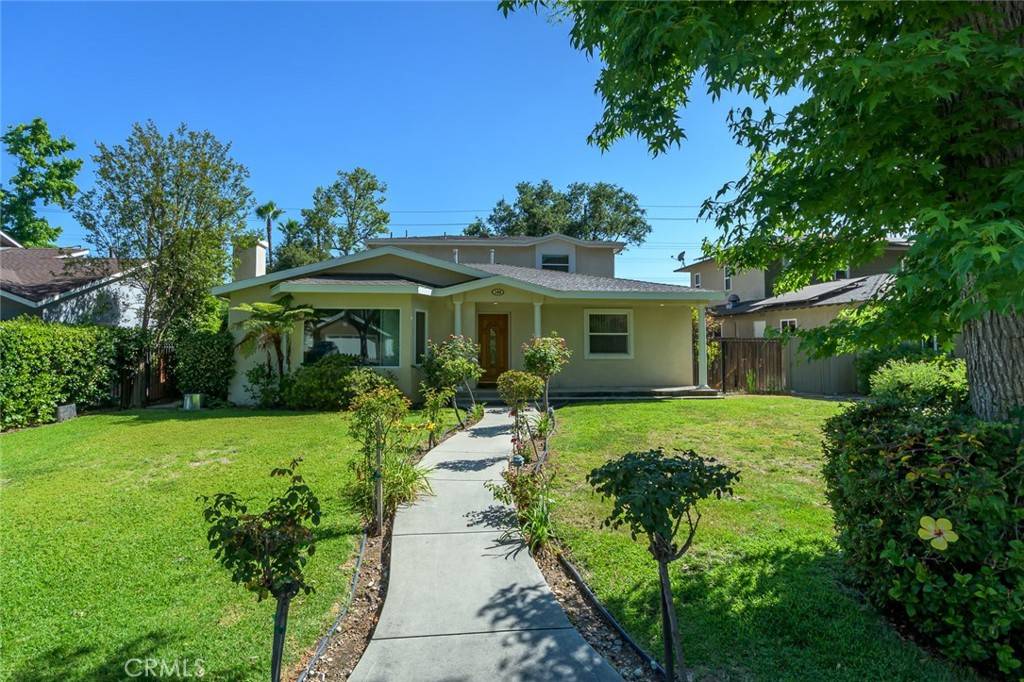 La Canada Flintridge, CA 91011,168 Lamour DR