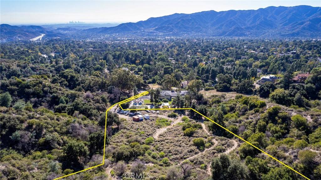 La Canada Flintridge, CA 91011,5500 La Forest DR