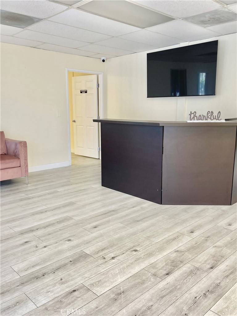 Tujunga, CA 91042,7505 Foothill BLVD