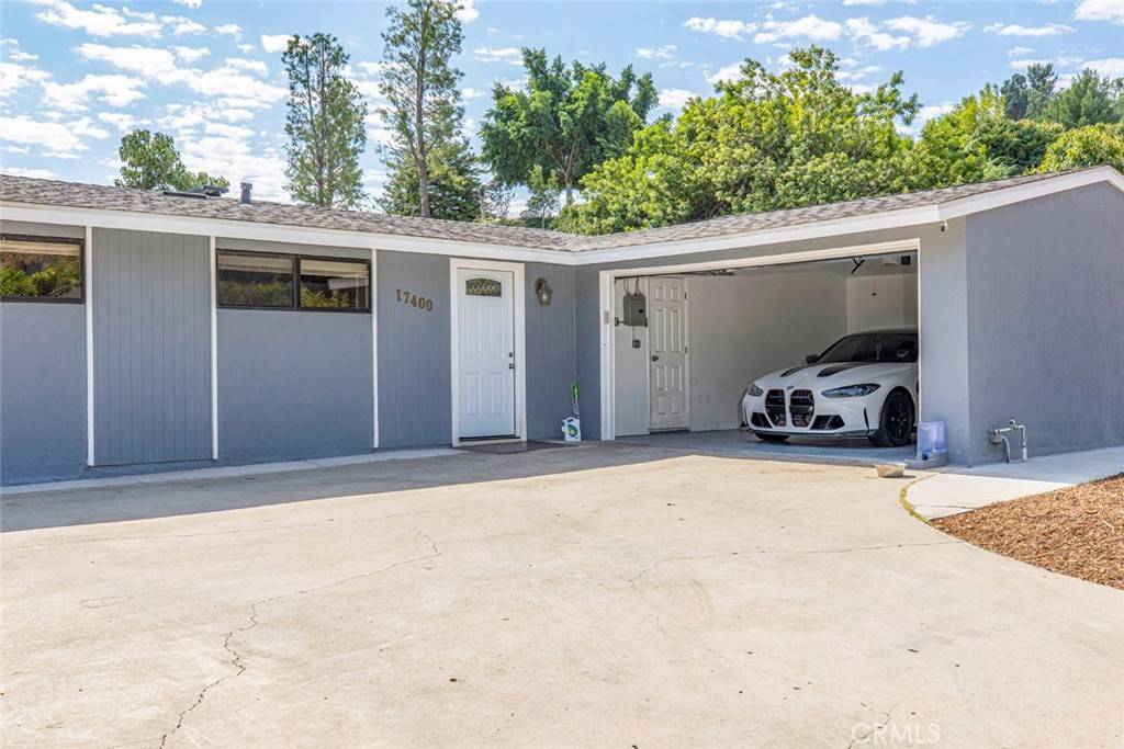 Granada Hills, CA 91344,17400 Fairland CT