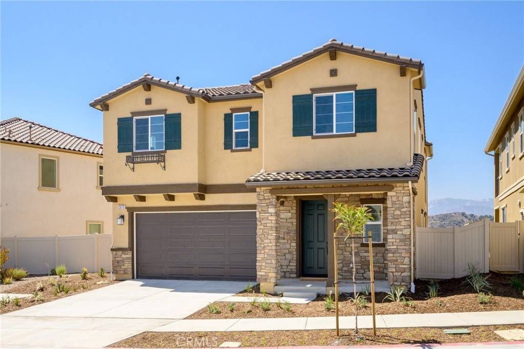 Newhall, CA 91321,23775 Orange Blossom DR