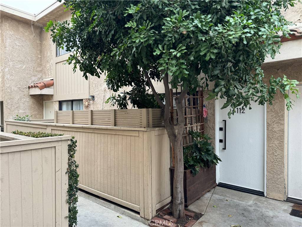 North Hills, CA 91343,9834 Sepulveda Blvd #112