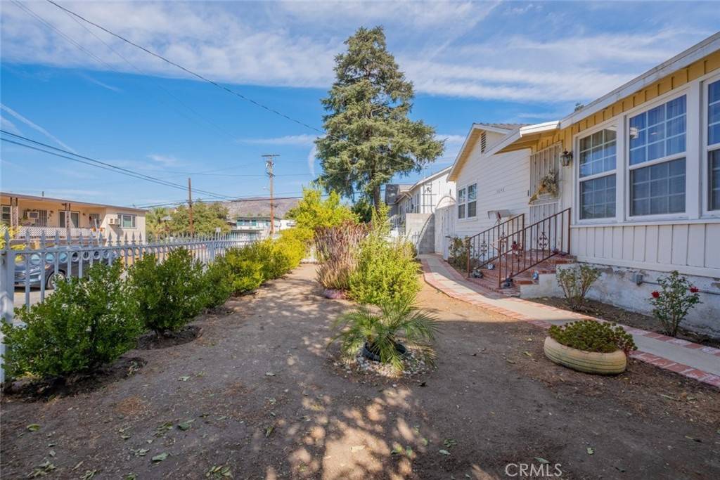 Tujunga, CA 91042,10248 Samoa AVE