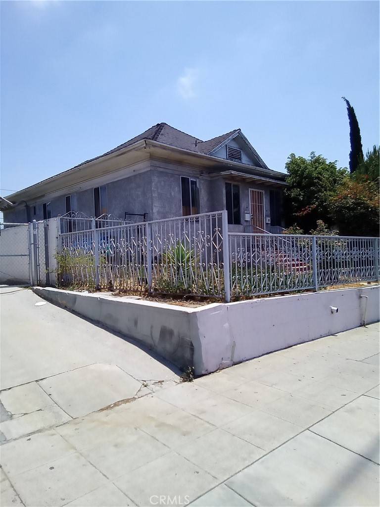 Los Angeles, CA 90029,1118 N Virgil AVE