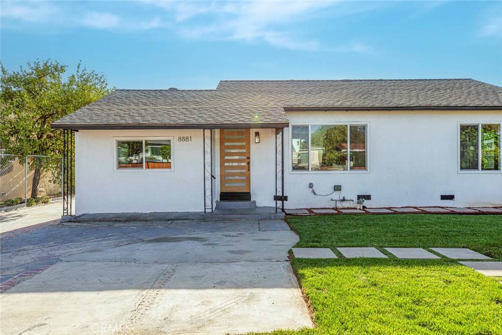 Sun Valley, CA 91352,8881 Morehart AVE