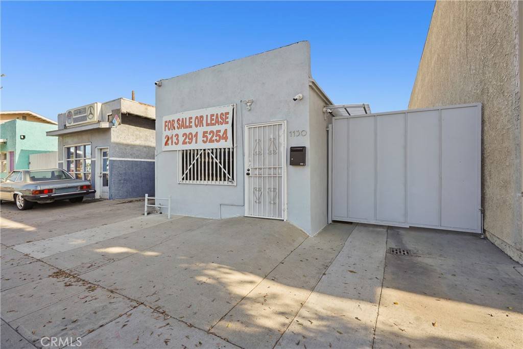 Burbank, CA 91505,1130 N Hollywood WAY