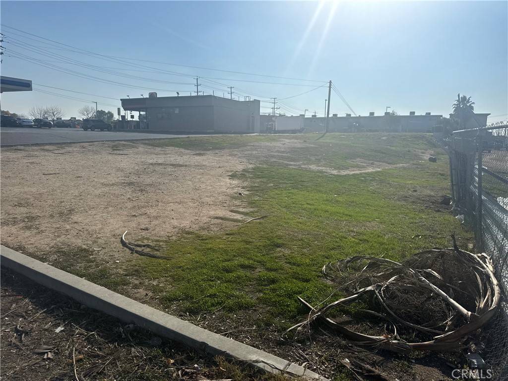 Bakersfield, CA 93305,3333 Union AVE
