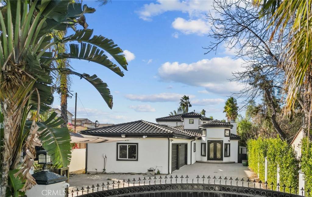 Tarzana, CA 91356,5157 Avenida Oriente
