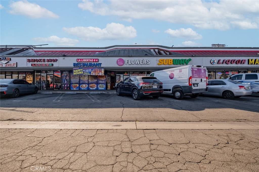 North Hollywood, CA 91605,12650 Sherman WAY