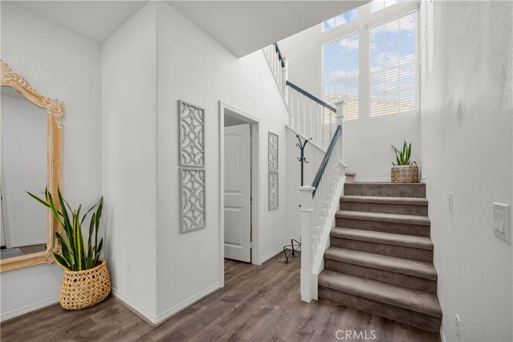 Valencia, CA 91354,24336 Verdugo CIR