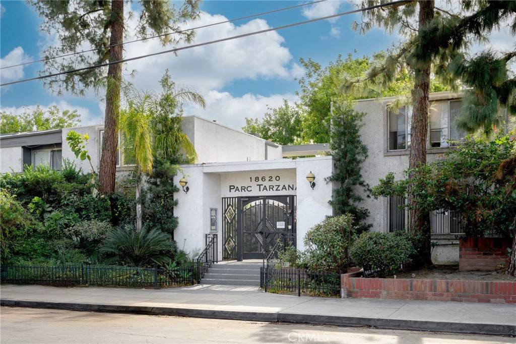 Tarzana, CA 91356,18620 Hatteras ST #168