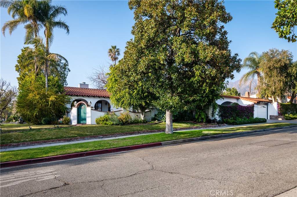 Glendale, CA 91201,1731 W Kenneth RD