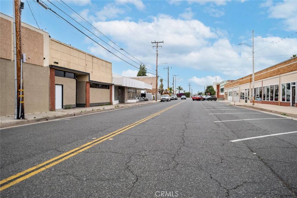 Norwalk, CA 90650,12132 Front ST