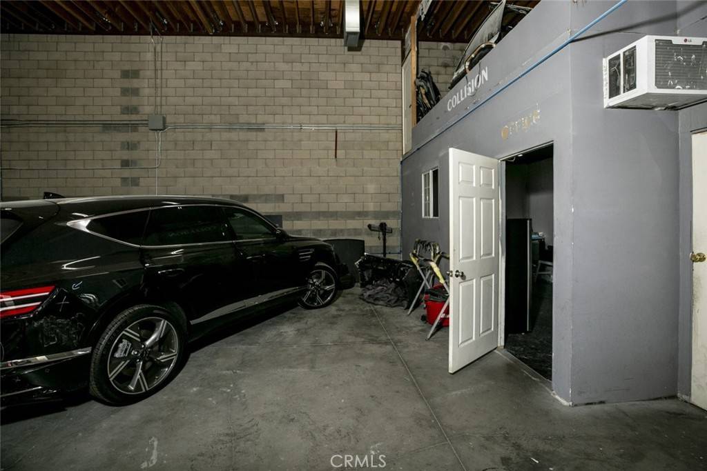 Pacoima, CA 91331,10066 San Fernando RD
