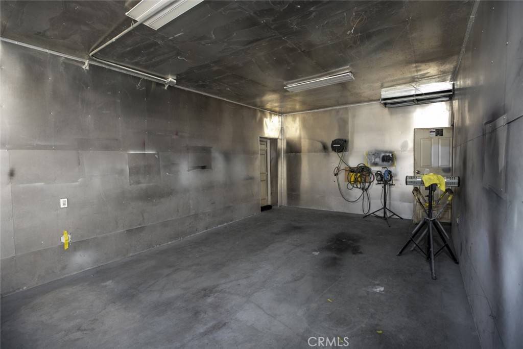 Pacoima, CA 91331,10066 San Fernando RD