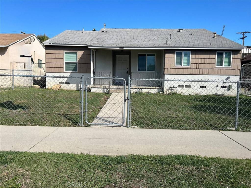 Northridge, CA 91325,8006 Louise AVE