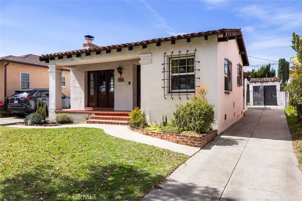 Alhambra, CA 91803,815 Winthrop DR