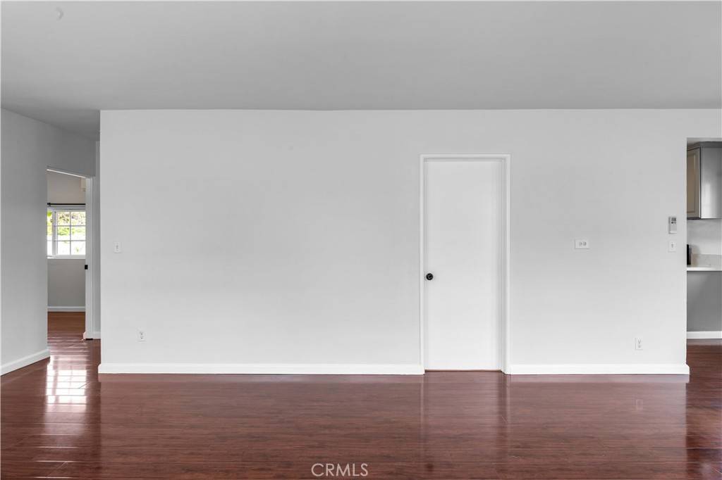 Tujunga, CA 91042,6940 Valmont