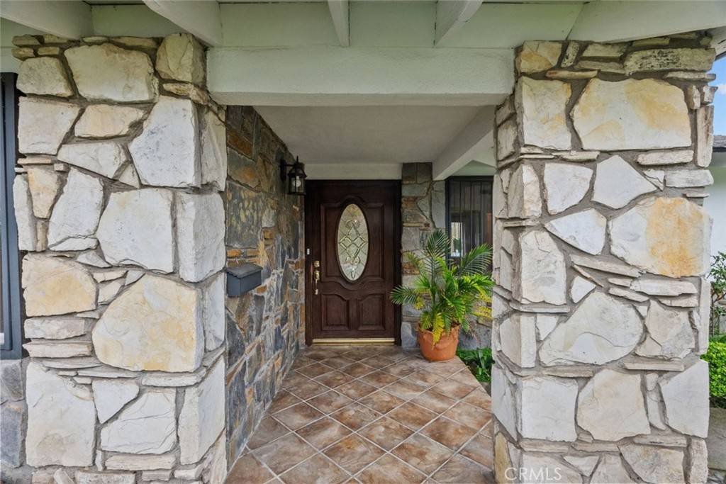 Glendale, CA 91206,1425 Belleau RD
