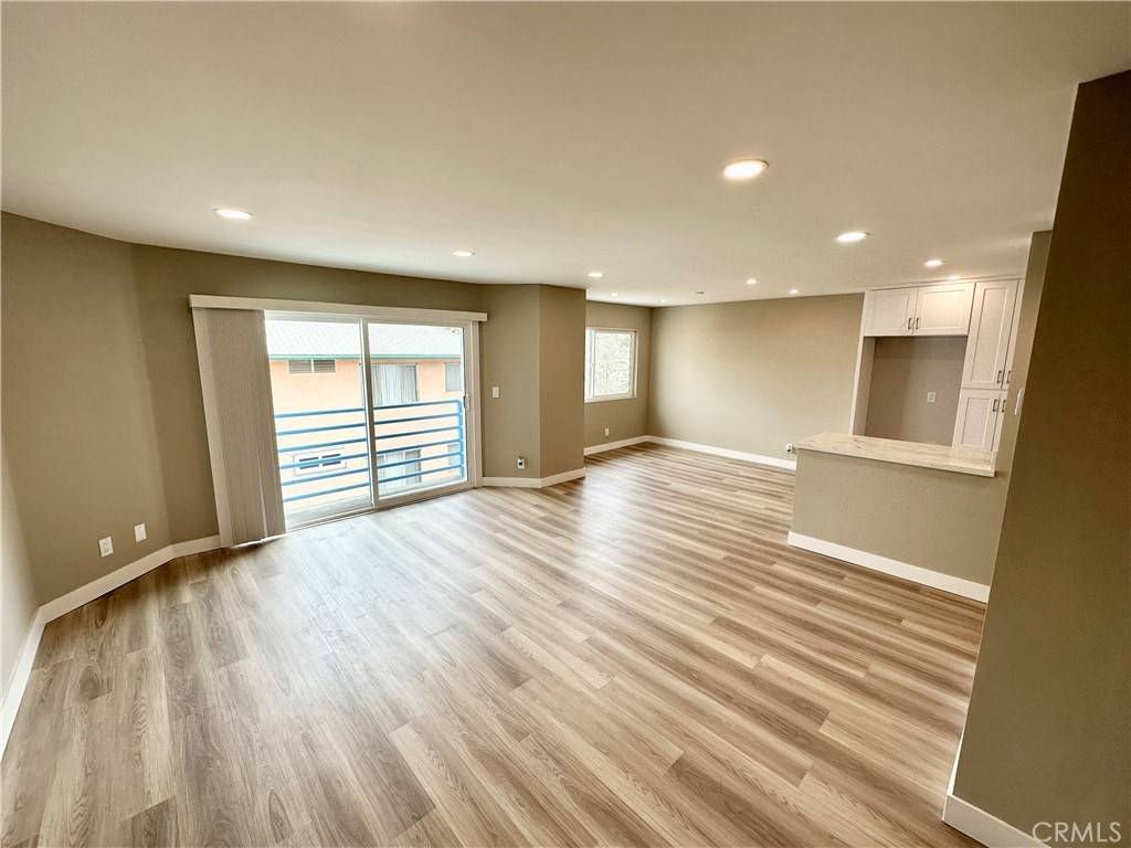 Glendale, CA 91214,3016 Honolulu AVE #9