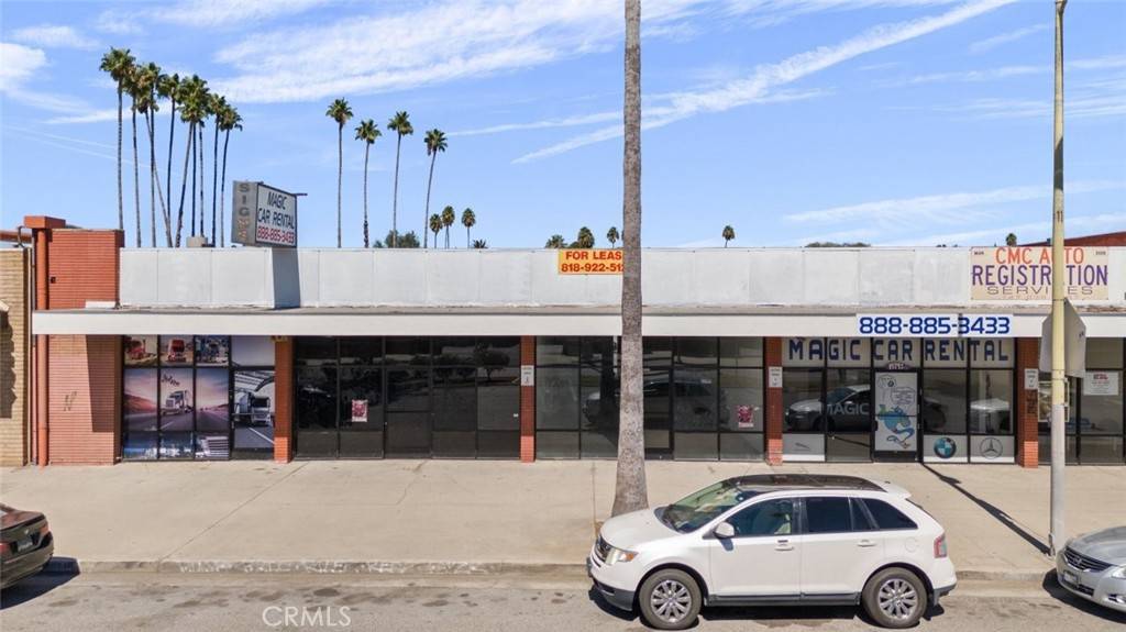 Winnetka, CA 91306,19747 Sherman WAY