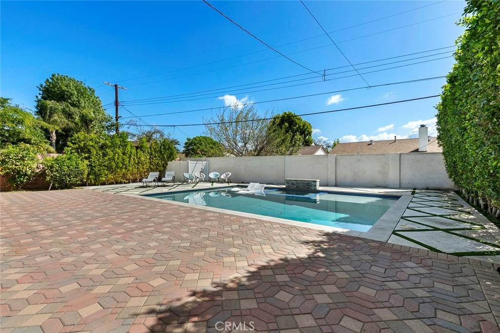 Panorama City, CA 91402,8070 Ventura Canyon AVE