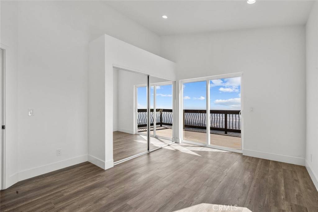Crestline, CA 92325,24967 Ocean View DR