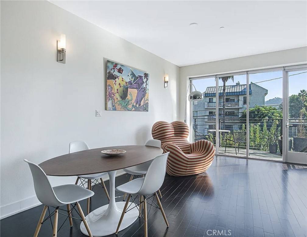 Studio City, CA 91604,12837 Moorpark ST #213