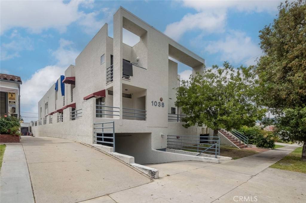Glendale, CA 91201,1038 Allen AVE #4