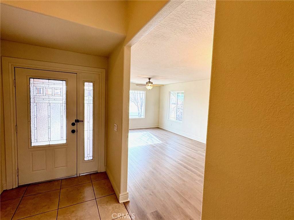 Helendale, CA 92342,15088 Shady Elm LN
