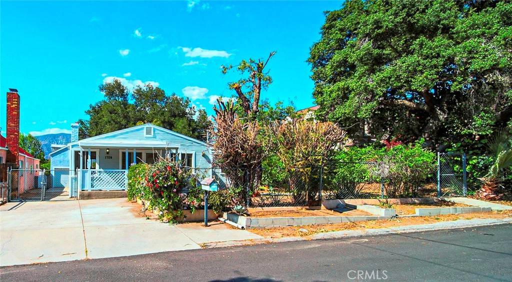 Tujunga, CA 91042,7709 Beckett ST