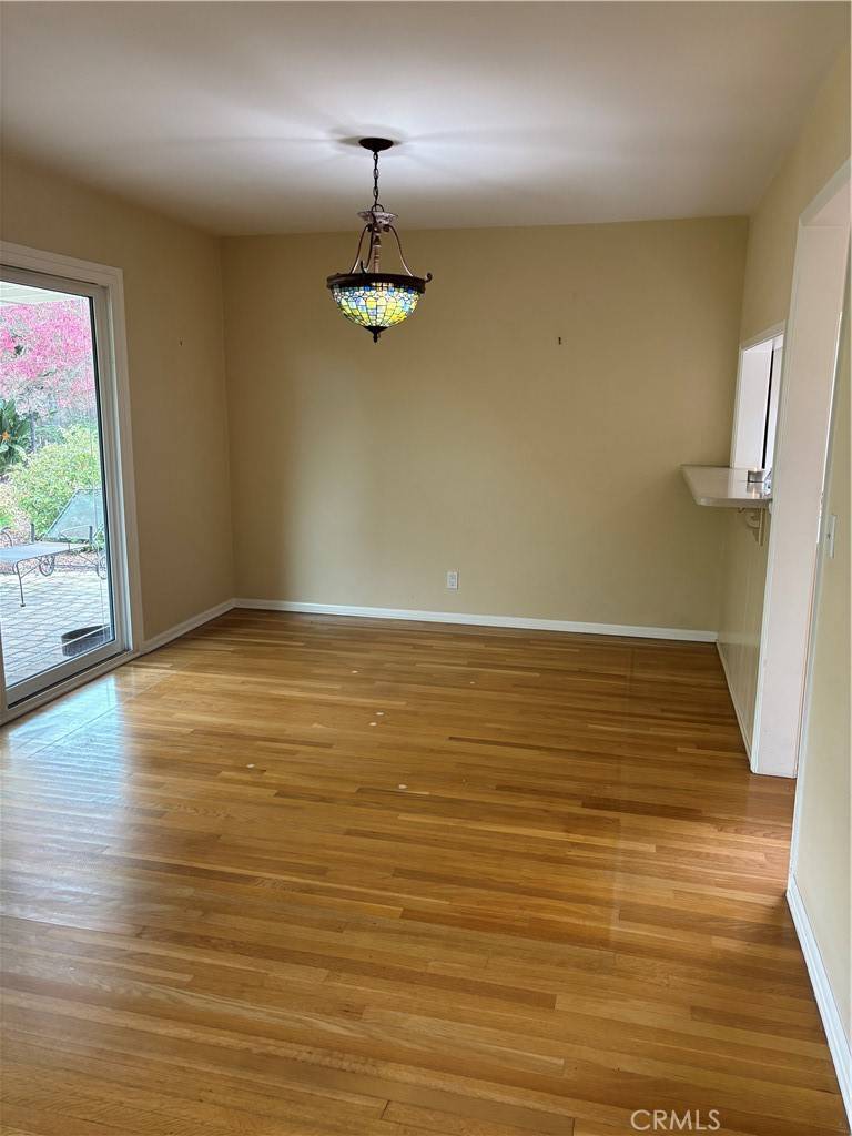 Newport Beach, CA 92660,1424 Mariners DR