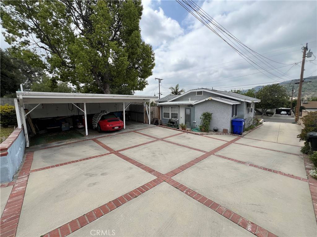 Montrose, CA 91020,2511 Hermosa AVE