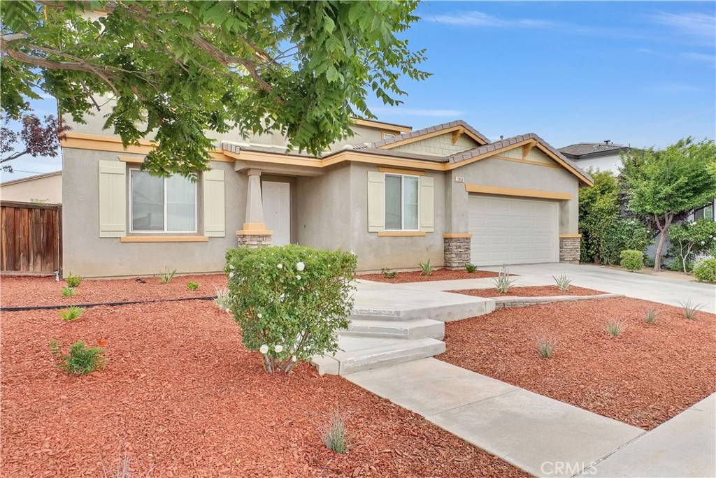 Hesperia, CA 92344,9058 Chimney Rock AVE