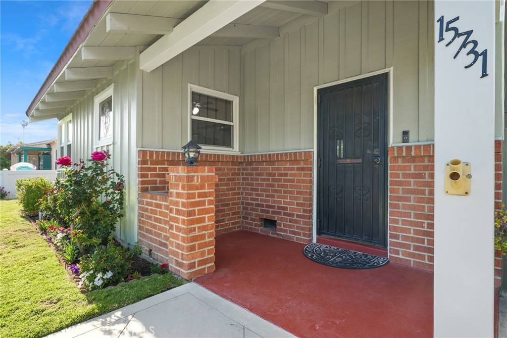 Van Nuys, CA 91406,15731 Marlin PL