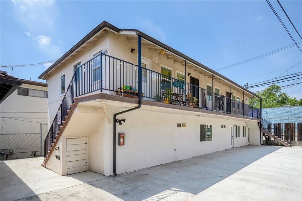 Burbank, CA 91506,1009 W Angeleno AVE #101
