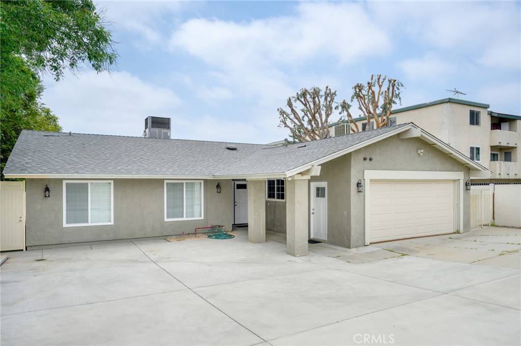 Granada Hills, CA 91344,16132 Chatsworth ST