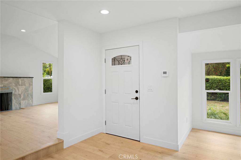 Glendale, CA 91201,1546 Glenwood RD