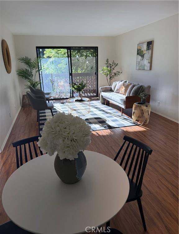 Woodland Hills, CA 91367,22100 Burbank BLVD #233D
