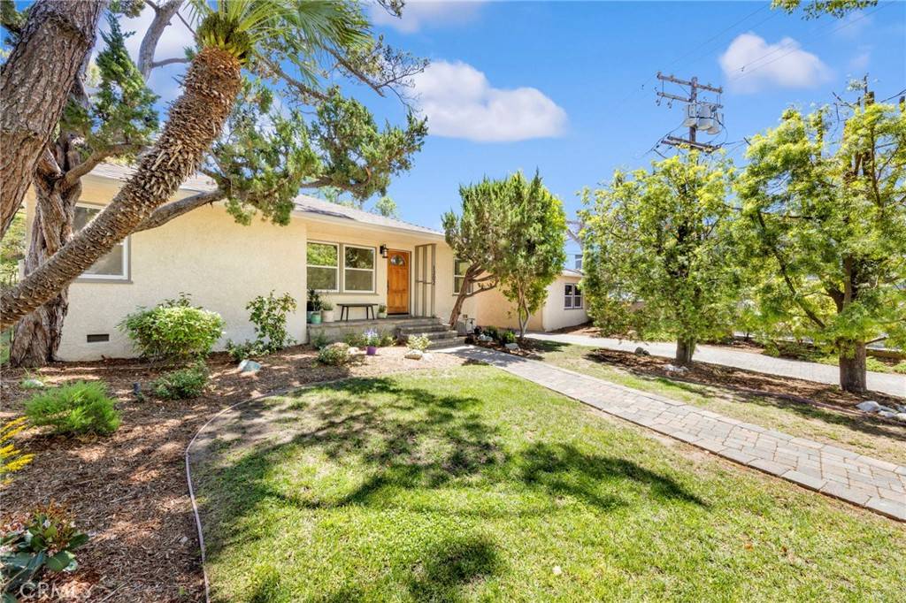 Glendale, CA 91202,1202 Bruce AVE
