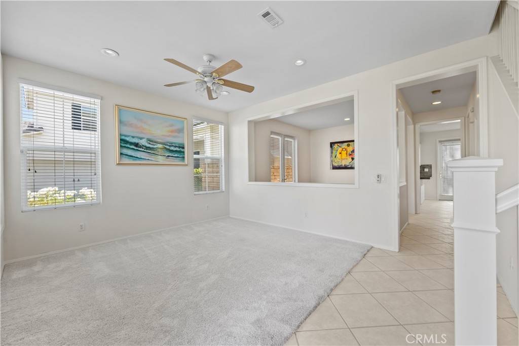 Valencia, CA 91355,26934 Colonial LN