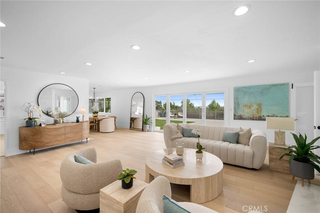 Pasadena, CA 91107,3690 Alder LN