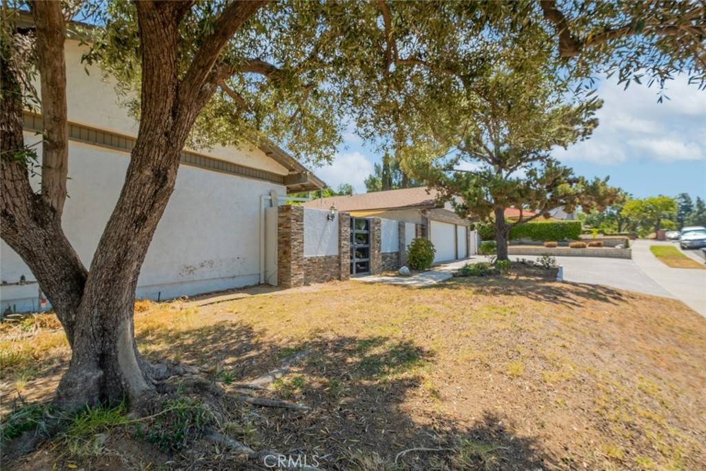 Chatsworth, CA 91311,19941 Hiawatha ST