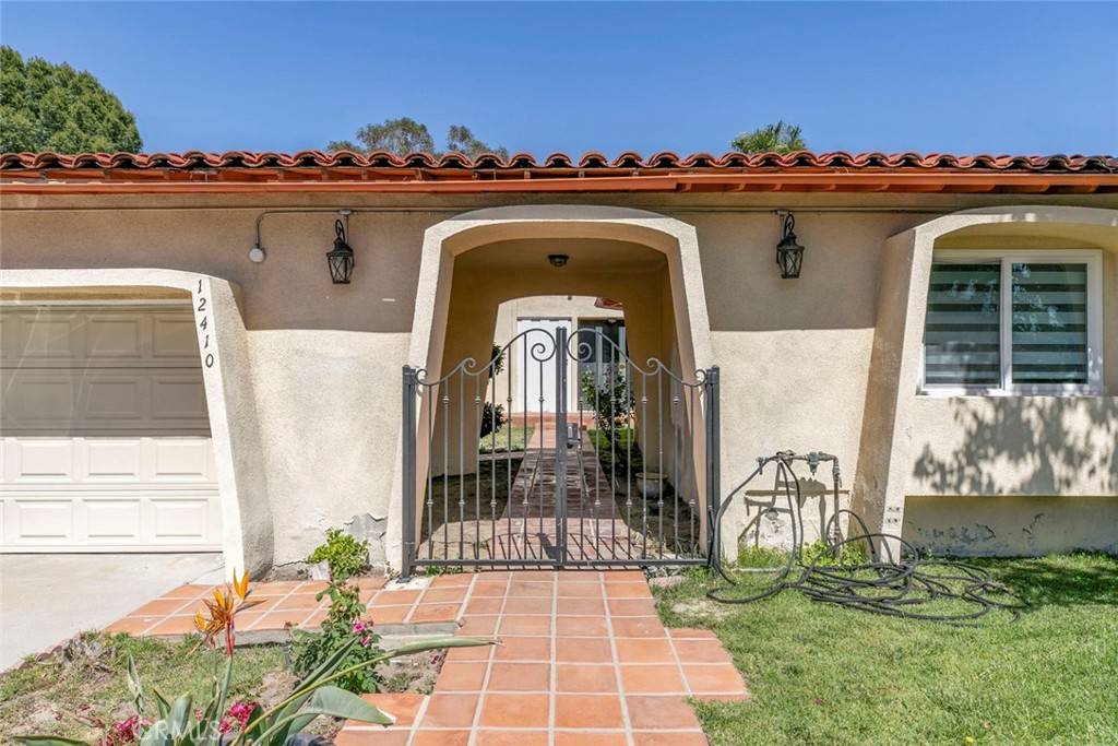 Granada Hills, CA 91344,12410 Mclennan AVE