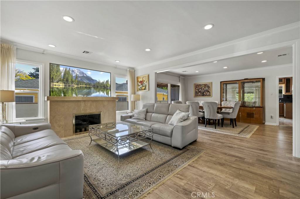 Glendale, CA 91206,645 Glenmore BLVD