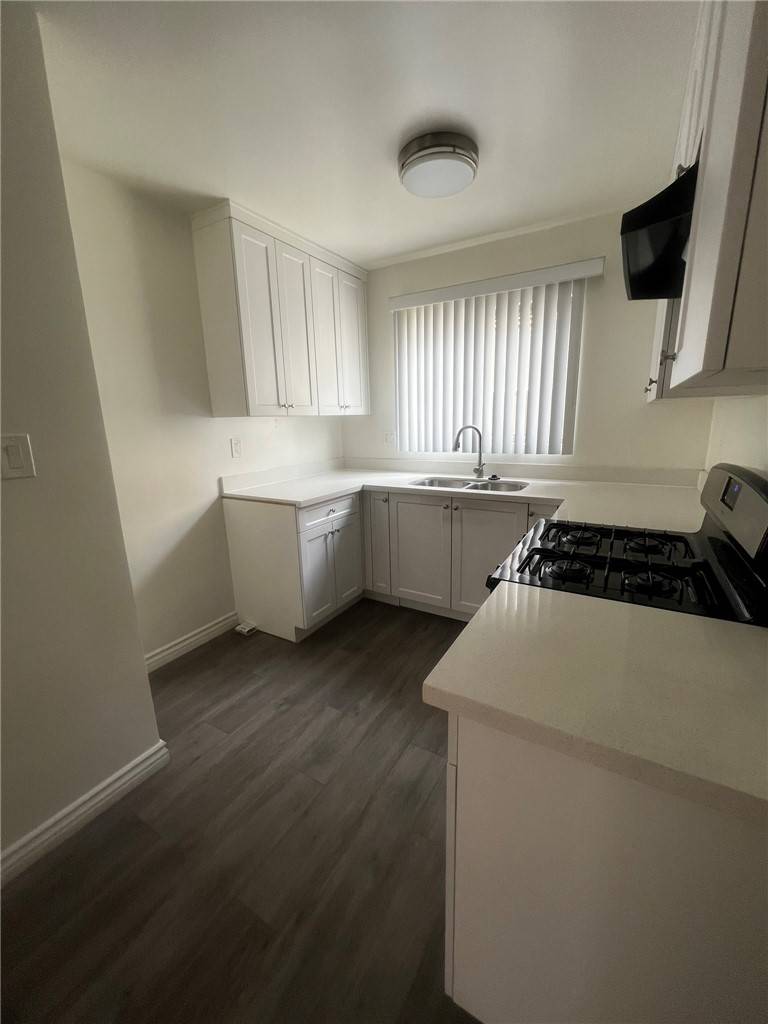 Los Angeles, CA 90038,5434 Sierra Vista AVE #22