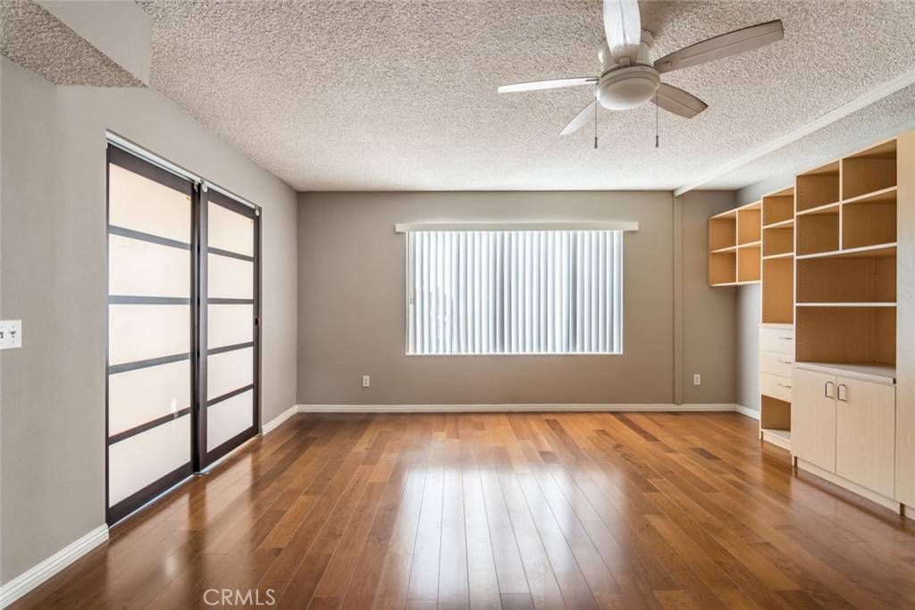 Glendale, CA 91205,1422 Rock Glen AVE #210